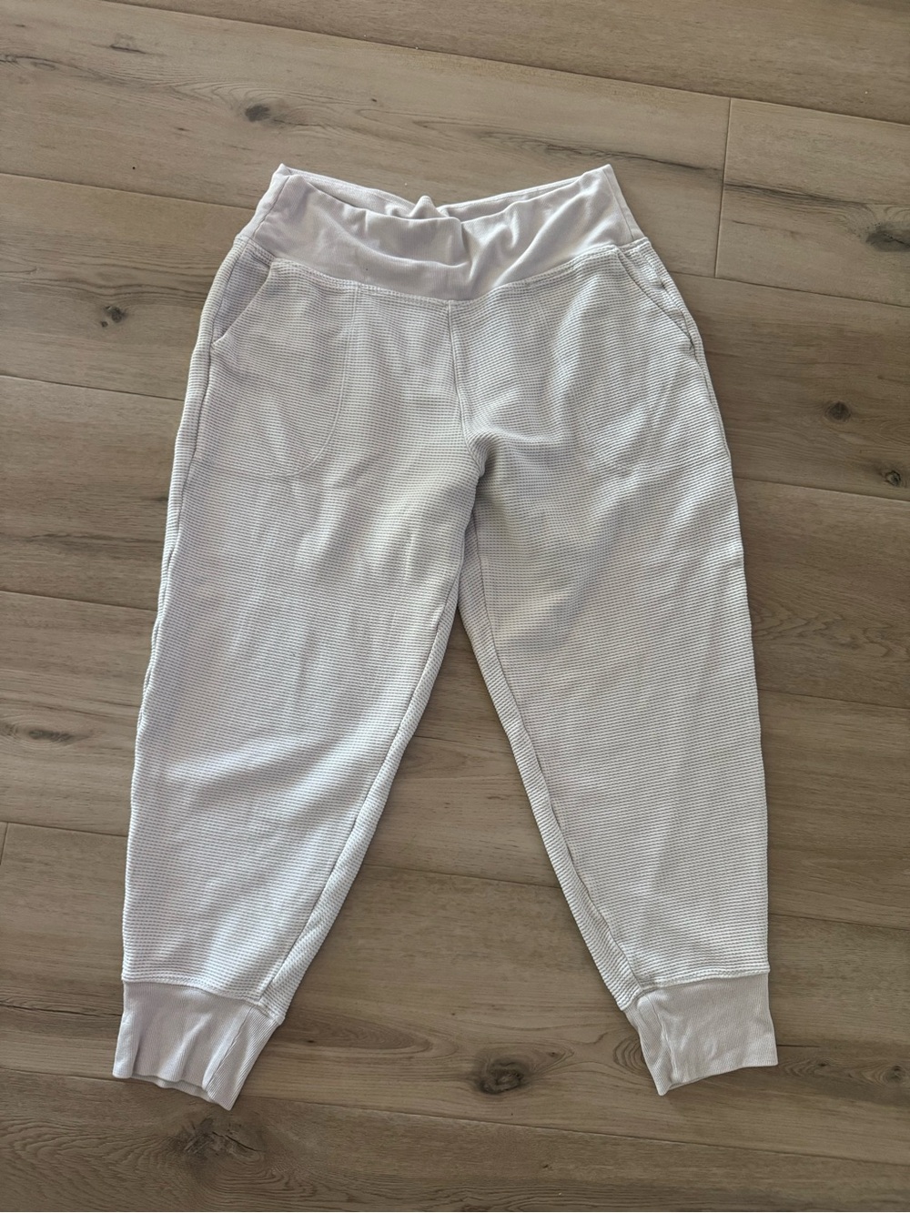 Athleta Light Cream/White Textured Joggers